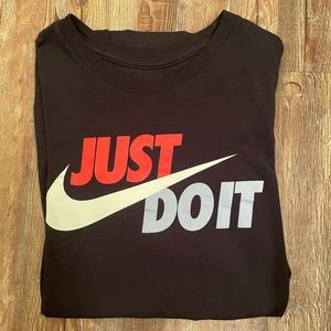 Nike t-shirt
